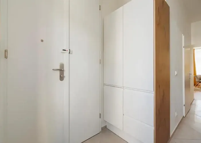 Апартаменти Near Hauptbahnhof - Kingsize Bed *
